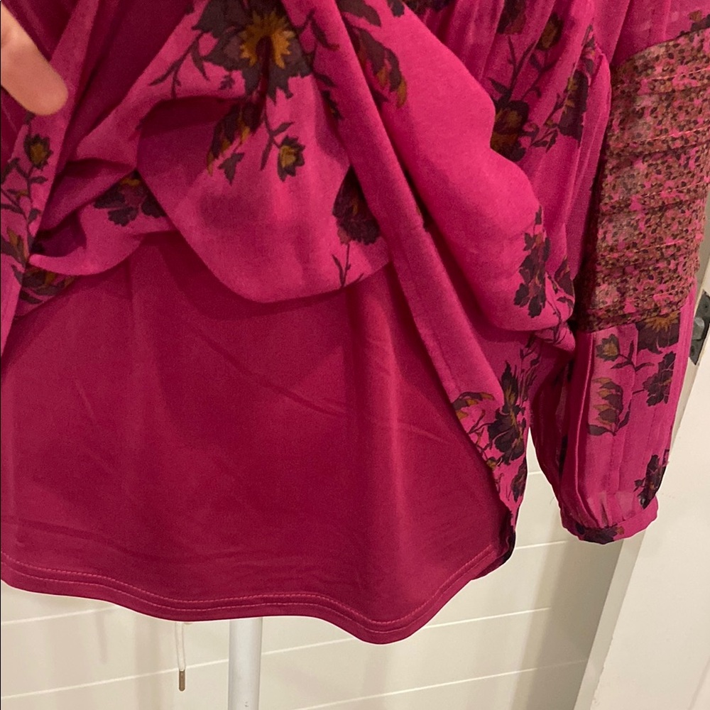 Daniel Rainn Pink Smocked Blouse with 3/4 Sleeves - Picture 9 of 9